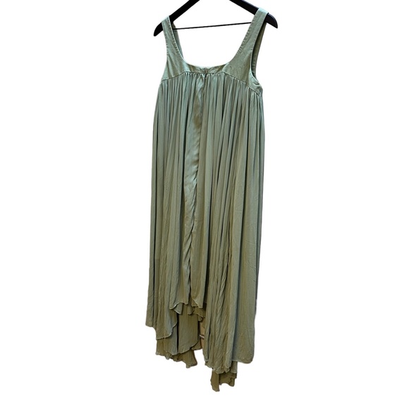 Bibhu Mohapatra Collective
Green Empire Maxi size 4 - Picture 8 of 15